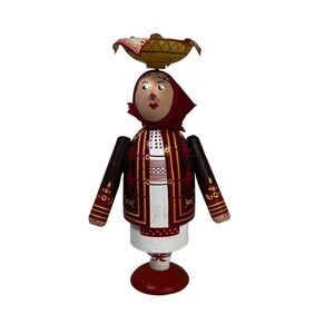 ROMANIAN Woman Figurine Traditional Folk Costume Wood Hand Carved Bowl On Head